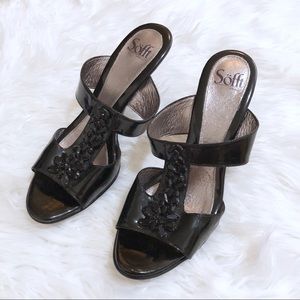Sofft Black Patent Leather Sandals Jewels